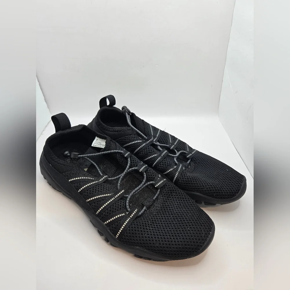 All In Motion Men's Aurora Water Shoes - Black Size 7